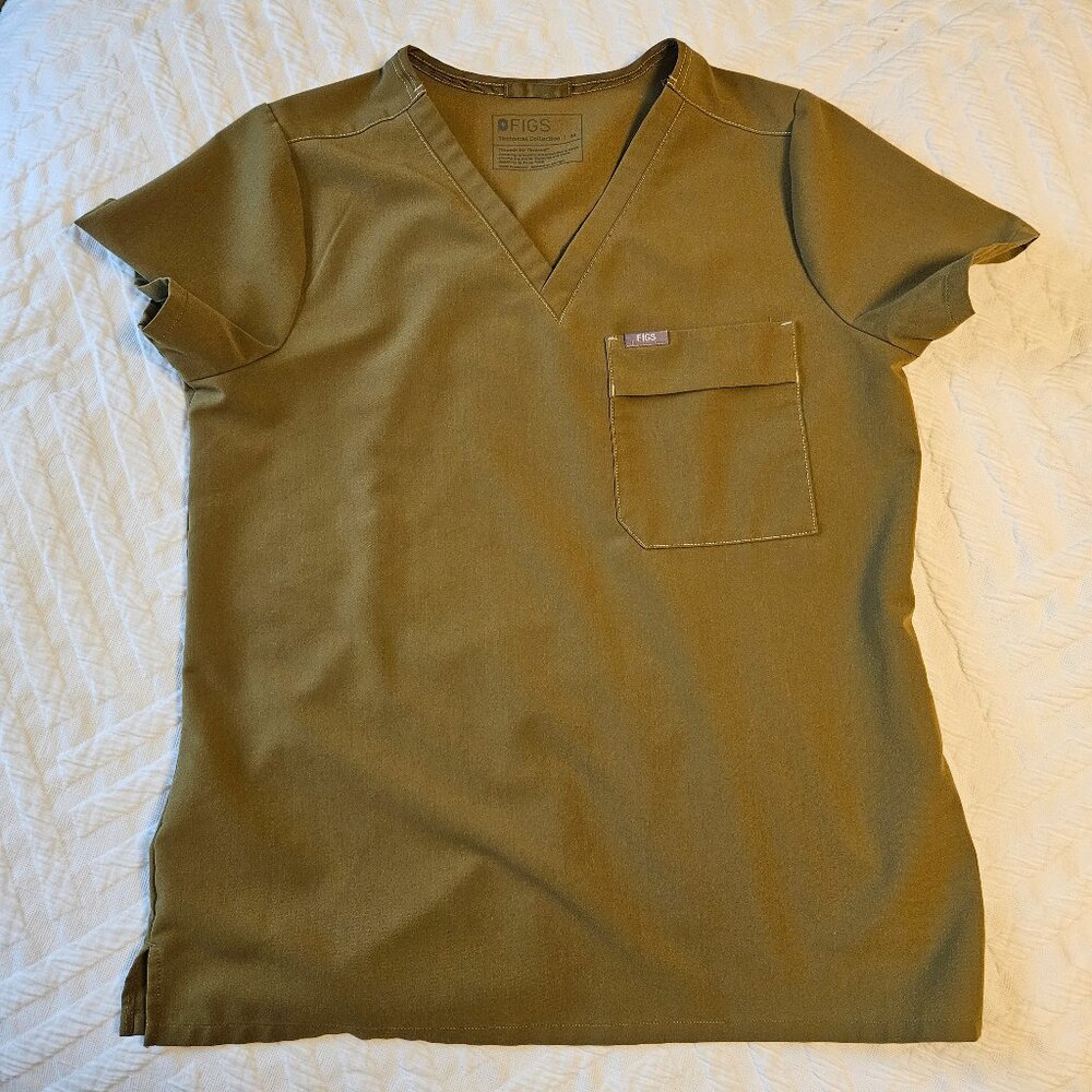 Figs Scrubs - Martini Olive Set